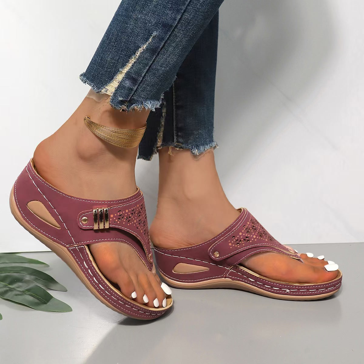 Arlisse | Wedge Support Sandals